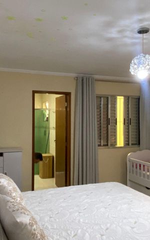 Casa à venda com 280m², 3 quartos e 3 vagas Casa à venda com 280m², 3 quartos e 3 vagasSuíte 2