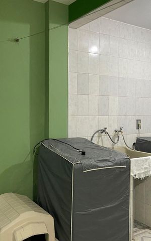 Casa à venda com 280m², 3 quartos e 3 vagas Casa à venda com 280m², 3 quartos e 3 vagasÁrea de Serviço