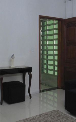 Casa à venda com 280m², 3 quartos e 3 vagasSala