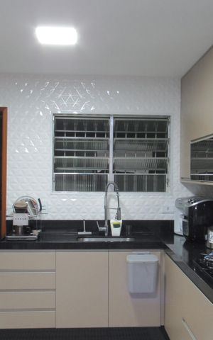 Casa à venda com 280m², 3 quartos e 3 vagasCozinha