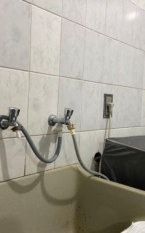 Casa à venda com 280m², 3 quartos e 3 vagas Casa à venda com 280m², 3 quartos e 3 vagasÁrea de Serviço