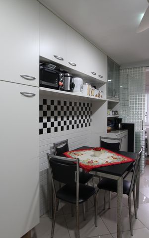 Apartamento à venda com 240m², 4 quartos e 2 vagasCozinha