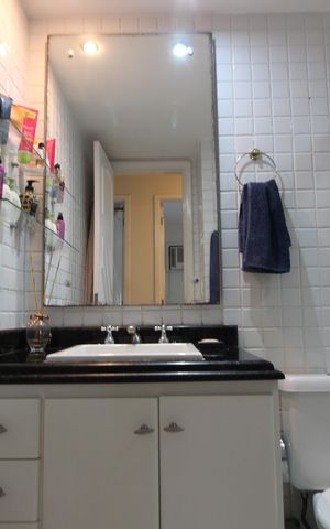 Apartamento à venda com 240m², 4 quartos e 2 vagasBanheiro Social