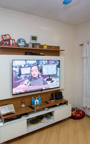 Casa à venda com 134m², 2 quartos e 2 vagasSala de TV