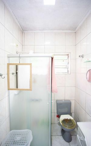 Casa à venda com 134m², 2 quartos e 2 vagasBanheiro Social