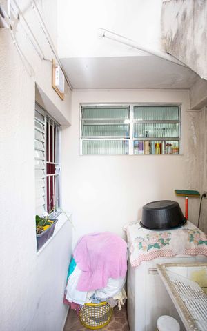 Casa à venda com 134m², 2 quartos e 2 vagasÁrea de Serviço