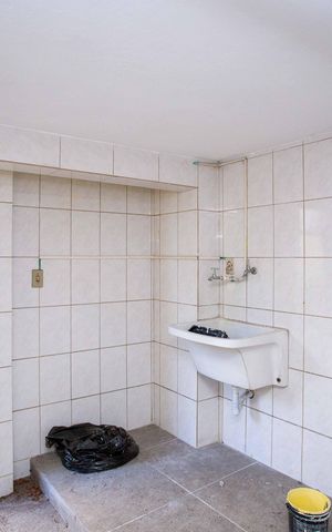 Casa à venda com 150m², 3 quartos e 2 vagasÁrea de Serviço