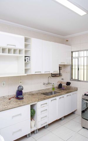 Casa à venda com 150m², 3 quartos e 2 vagasCozinha