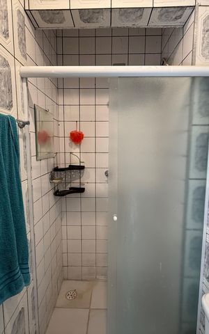 Apartamento à venda com 53m², 2 quartos e sem vaga Apartamento à venda com 53m², 2 quartos e sem vagaBanheiro