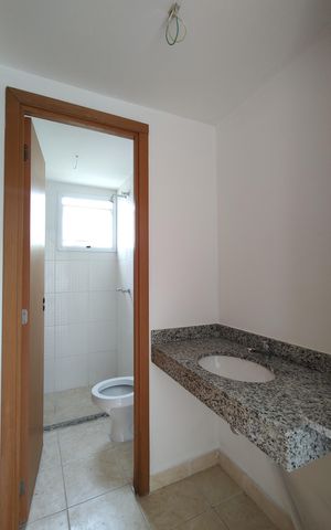 Apartamento à venda com 82m², 3 quartos e 1 vagaBanheiro da Suíte 1 e 2
