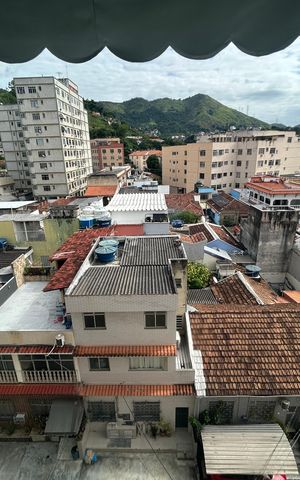 Apartamento à venda com 69m², 2 quartos e 1 vagaVista da Sala