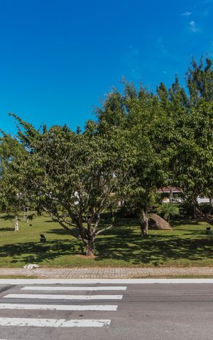 Casa de condomínio à venda com 308m², 4 quartos e 4 vagasÁrea comum