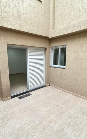 Casa para alugar com 252m², 6 quartos e 2 vagas Casa para alugar com 252m², 6 quartos e 2 vagasQuintal