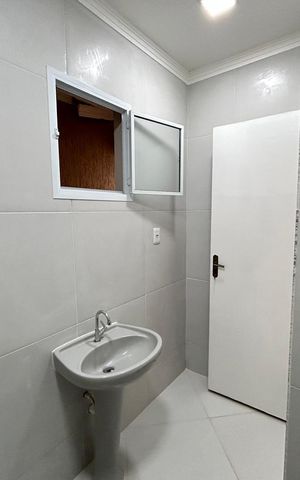 Casa para alugar com 252m², 6 quartos e 2 vagas Casa para alugar com 252m², 6 quartos e 2 vagasBanheiro 4