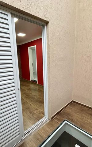 Casa para alugar com 252m², 6 quartos e 2 vagas Casa para alugar com 252m², 6 quartos e 2 vagasÁrea de inverno
