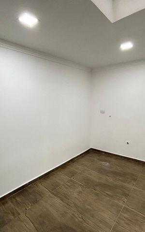 Casa para alugar com 252m², 6 quartos e 2 vagas Casa para alugar com 252m², 6 quartos e 2 vagasQuarto 2