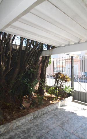 Casa à venda com 142m², 3 quartos e 2 vagasGaragem