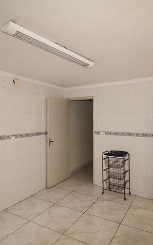 Casa à venda com 142m², 3 quartos e 2 vagasCozinha