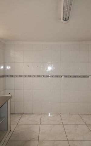 Casa à venda com 142m², 3 quartos e 2 vagasCozinha