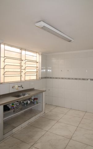 Casa à venda com 142m², 3 quartos e 2 vagasCozinha