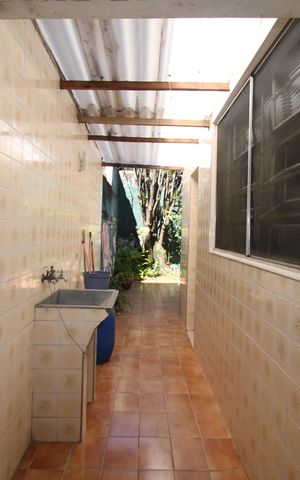 Casa à venda com 142m², 3 quartos e 2 vagasÁrea de Serviço