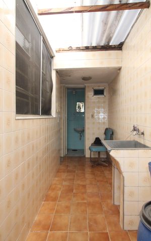 Casa à venda com 142m², 3 quartos e 2 vagasÁrea de Serviço