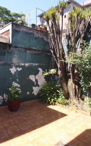 Casa à venda com 142m², 3 quartos e 2 vagasQuintal