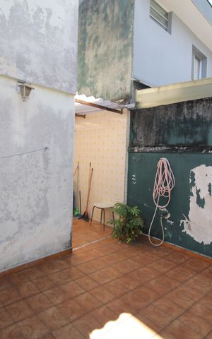 Casa à venda com 142m², 3 quartos e 2 vagasQuintal