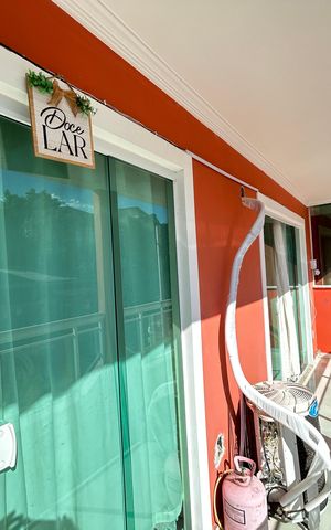 Casa de condomínio à venda com 128m², 3 quartos e 1 vagaVaranda