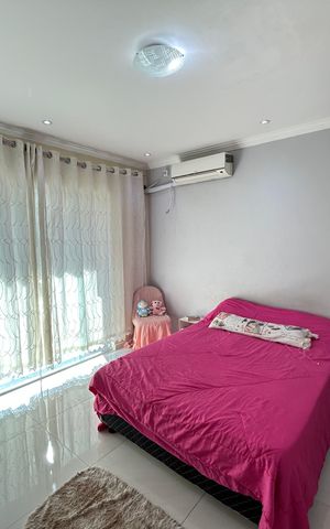 Casa de condomínio à venda com 128m², 3 quartos e 1 vagaQuarto 1