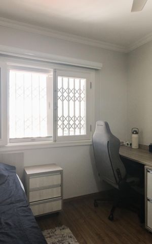 Casa à venda com 170m², 3 quartos e 2 vagas Casa à venda com 170m², 3 quartos e 2 vagasQuarto 2