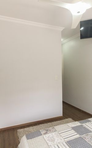 Casa à venda com 170m², 3 quartos e 2 vagas Casa à venda com 170m², 3 quartos e 2 vagasSuíte