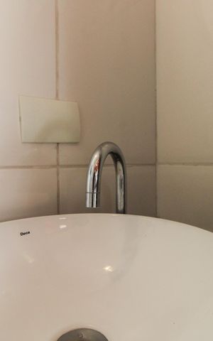 Casa à venda com 170m², 3 quartos e 2 vagas Casa à venda com 170m², 3 quartos e 2 vagasQuintal e Churrasqueira - Lavabo