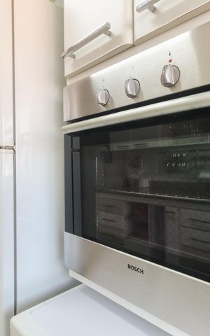 Casa à venda com 170m², 3 quartos e 2 vagas Casa à venda com 170m², 3 quartos e 2 vagasCozinha
