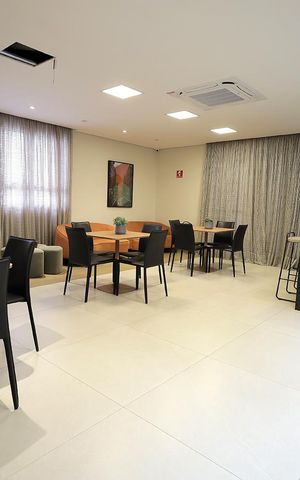 Apartamento à venda com 39m², 1 quarto e 1 vaga Apartamento à venda com 39m², 1 quarto e 1 vagaÁrea comum - Salão de festas