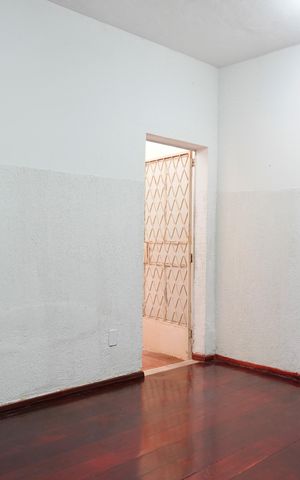 Casa à venda com 250m², 6 quartos e 5 vagas Casa à venda com 250m², 6 quartos e 5 vagasSala 2 (Casa)