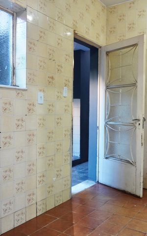 Casa à venda com 250m², 6 quartos e 5 vagas Casa à venda com 250m², 6 quartos e 5 vagasCozinha (Casa)