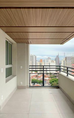 Apartamento à venda com 67m², 2 quartos e 1 vaga Apartamento à venda com 67m², 2 quartos e 1 vagaVaranda
