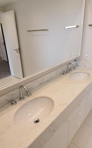 Apartamento para alugar com 188m², 3 quartos e 3 vagasBanheiro Suíte