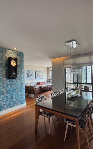 Apartamento à venda com 197m², 4 quartos e 3 vagas
