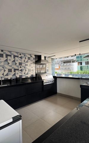 Apartamento à venda com 197m², 4 quartos e 3 vagas