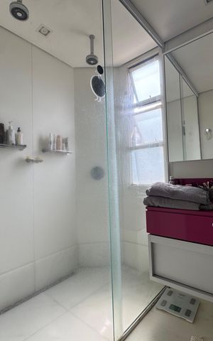 Apartamento à venda com 197m², 4 quartos e 3 vagas