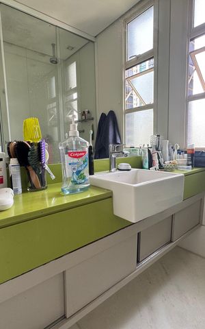 Apartamento à venda com 197m², 4 quartos e 3 vagas