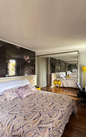 Apartamento à venda com 197m², 4 quartos e 3 vagas