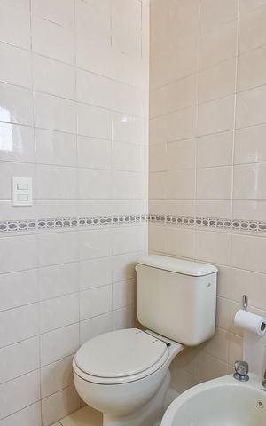 Apartamento à venda com 95m², 3 quartos e 2 vagas Apartamento à venda com 95m², 3 quartos e 2 vagasBanheiro da suíte