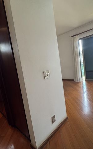 Apartamento à venda com 257m², 4 quartos e 3 vagas Apartamento à venda com 257m², 4 quartos e 3 vagasQuarto