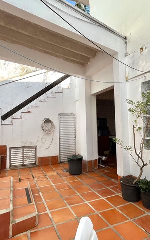 Casa à venda com 134m², 3 quartos e 2 vagas Casa à venda com 134m², 3 quartos e 2 vagasQuintal