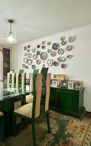 Casa à venda com 134m², 3 quartos e 2 vagas Casa à venda com 134m², 3 quartos e 2 vagasSala de Jantar