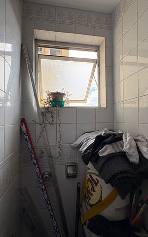 Apartamento à venda com 50m², 2 quartos e 1 vaga Apartamento à venda com 50m², 2 quartos e 1 vagaBanheiro de serviço