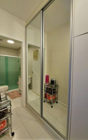 Apartamento para alugar com 166m², 4 quartos e 2 vagas Apartamento para alugar com 166m², 4 quartos e 2 vagasQuarto
